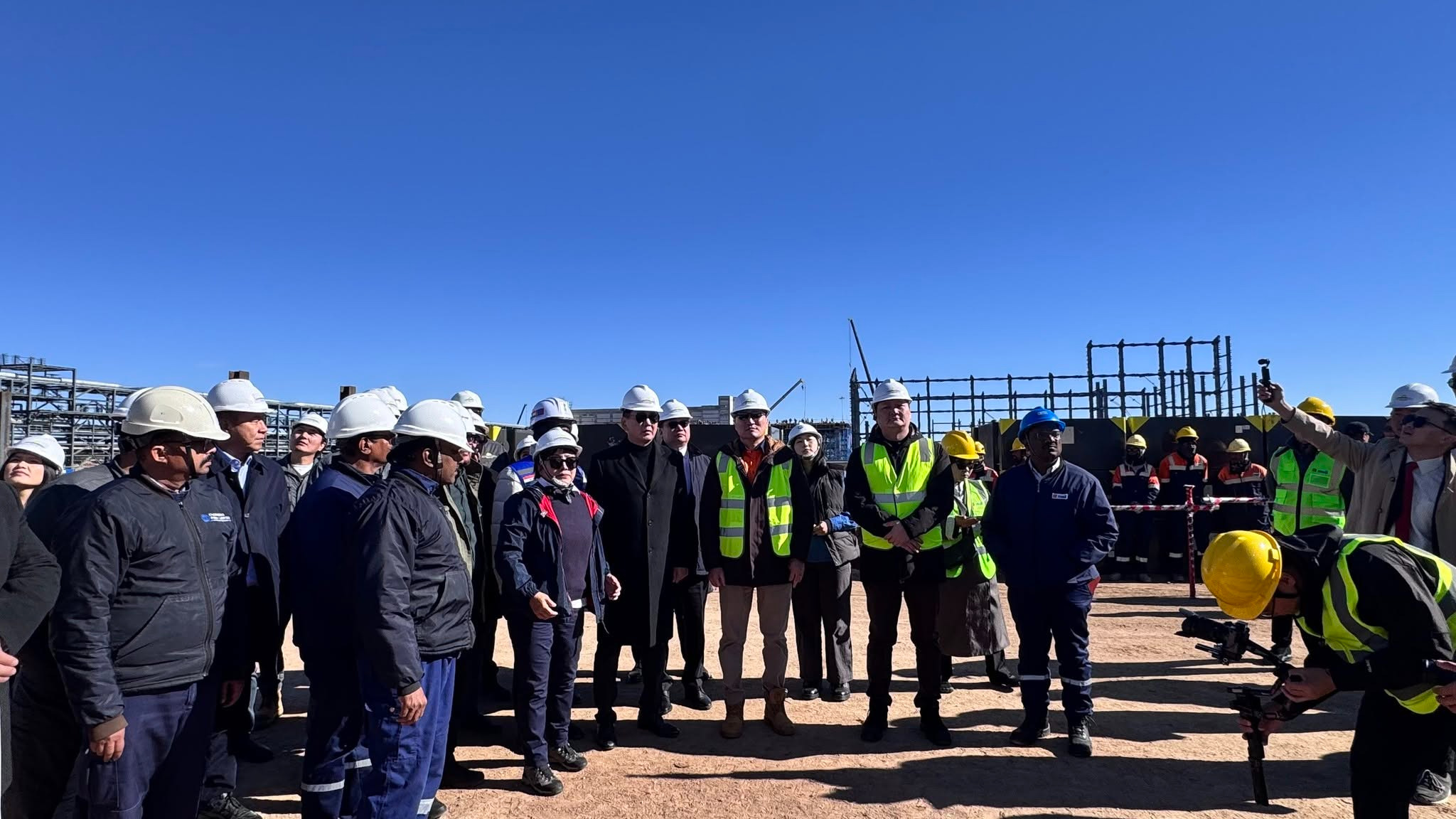 Газрын тос боловсруулах үйлдвэрийн бүтээн байгуулалт 60 хувьд хүрчээ